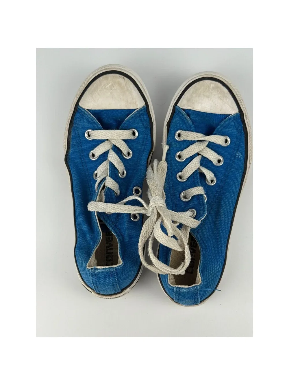 Converse little boy